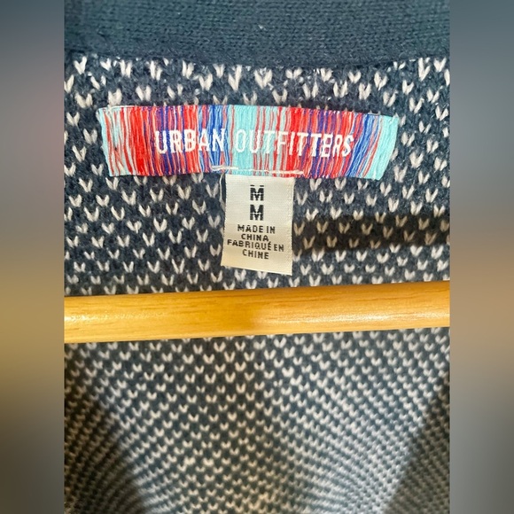 Urban Outfitters Cardigan Sweater Medium Fuzzy Animal Print NWT New Lagenlook - Picture 4 of 12